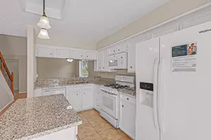 11526 Henley Dr, Houston, TX 77064 - Photo 10