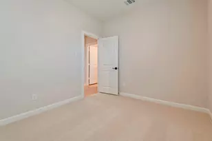 1035 Rosewood Trl, Beasley, TX 77417 - Photo 14