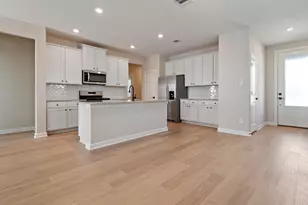 1035 Rosewood Trl, Beasley, TX 77417 - Photo 4