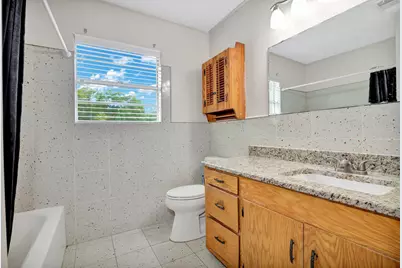 10863 Autumn Lane, Cleveland, TX 77328 - Photo 20