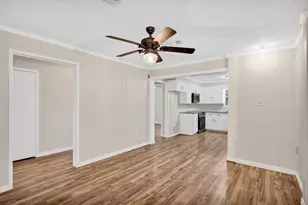 10863 Autumn Ln, Cleveland, TX 77328 - Photo 10