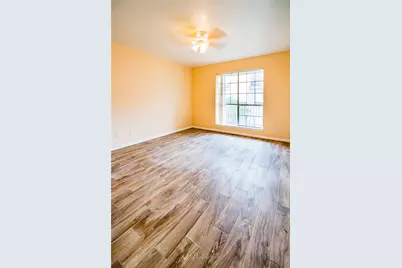 10211 Sugar Branch Drive #396, Houston, TX 77036 - Photo 2