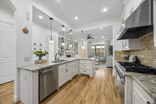 708 Asbury St, Houston, TX 77007 - Photo 18