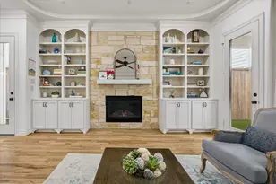 708 Asbury St, Houston, TX 77007 - Photo 12