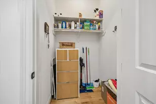 708 Asbury St, Houston, TX 77007 - Photo 32
