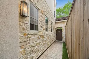 708 Asbury St, Houston, TX 77007 - Photo 6