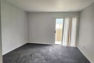 8421 Hearth Dr, Houston, TX 77054 - Photo 8