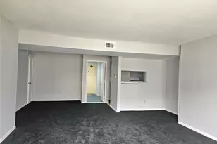 8421 Hearth Dr, Houston, TX 77054 - Photo 10