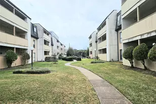 8421 Hearth Dr, Houston, TX 77054 - Photo 22