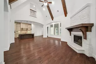 19 Brittany Rose Pl, The Woodlands, TX 77375 - Photo 6