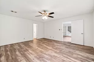 29 W Torch Pine Circle W, The Woodlands, TX 77381 - Photo 14