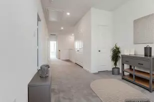 4727 Glen Isle Dr, Houston, TX 77009 - Photo 4