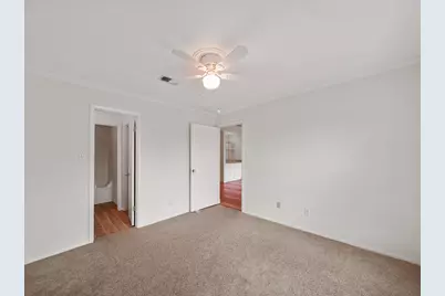 18800 Egret Bay Boulevard #207, Webster, TX 77058 - Photo 10