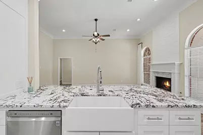 8911 Diamante Drive, Magnolia, TX 77354 - Photo 8