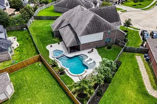4031 Maybrook Ln, League City, TX 77573 - Photo 4