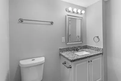 1104 Southampton Street, Angleton, TX 77515 - Photo 22