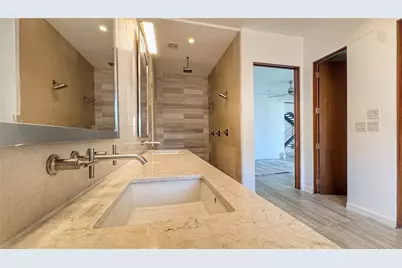5524 Jessamine Street, Houston, TX 77081 - Photo 14