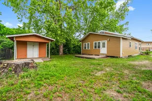 311 W Mill St, Livingston, TX 77351 - Photo 18