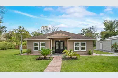 5811 Avenue G 1/2, Santa Fe, TX 77510 - Photo 2