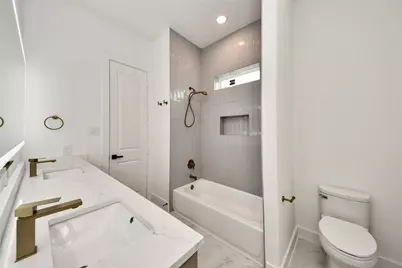 435 Neyland Street, Houston, TX 77022 - Photo 28