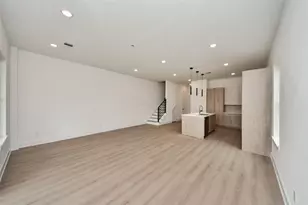 435 Neyland St, Houston, TX 77022 - Photo 12