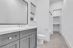 204 Burr St, Houston, TX 77011 - Photo 6