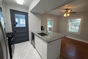 1610 Ridgewood St, Houston, TX 77006 - Photo 8