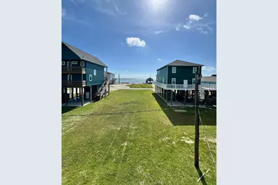 13014 Buccaneer Parkway, Freeport, TX 77541 - Photo 14