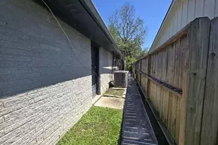 1307 Cactus St, Baytown, TX 77521 - Photo 2