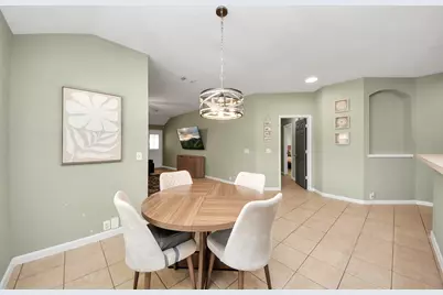 4701 Glencastle Court, Houston, TX 77345 - Photo 10