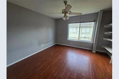 10410 Tennis Court, Houston, TX 77099 - Photo 20