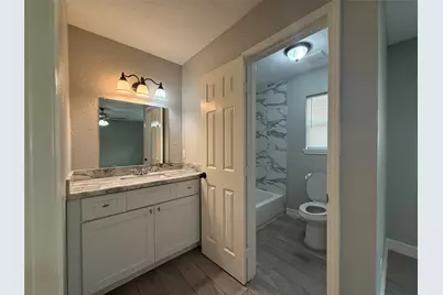 15722 Fox Springs Drive, Houston, TX 77084 - Photo 10