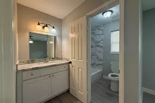 15722 Fox Springs Dr, Houston, TX 77084 - Photo 10