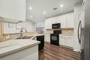 24610 Hampton Lakes Dr, Katy, TX 77493 - Photo 14