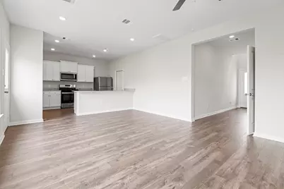 5750 Wild Iris Drive, Magnolia, TX 77354 - Photo 4