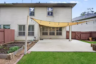 154 W Burberry Cir, The Woodlands, TX 77384 - Photo 34