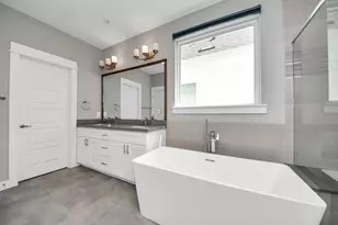 1411 Boswell St, Houston, TX 77009 - Photo 26