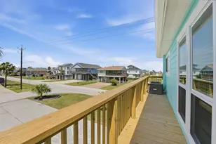 22101 Pecos Dr, Galveston, TX 77554 - Photo 24