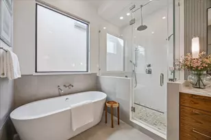 4521 Blossom St, Houston, TX 77007 - Photo 18