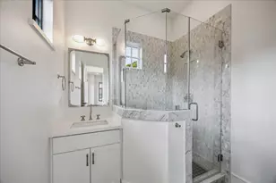 4521 Blossom St, Houston, TX 77007 - Photo 30