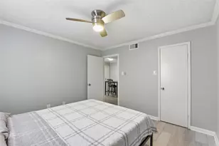 12550 Whittington Dr, Houston, TX 77077 - Photo 20