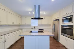 12800 Briar Forest Dr, Houston, TX 77077 - Photo 16