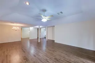 12800 Briar Forest Dr, Houston, TX 77077 - Photo 10