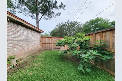 12800 Briar Forest Drive #53, Houston, TX 77077 - Photo 32