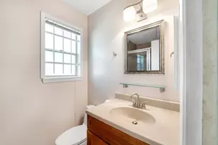 15218 E Hutchinson Cir, Houston, TX 77071 - Photo 14