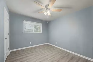 6343 Maple Hill Dr, Houston, TX 77088 - Photo 18