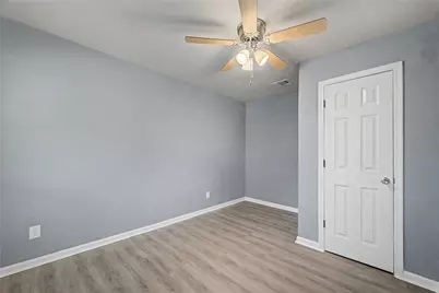 6343 Maple Hill Drive, Houston, TX 77088 - Photo 6
