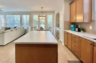 46 Flickering Sun Ct, The Woodlands, TX 77382 - Photo 24