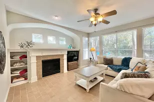 46 Flickering Sun Ct, The Woodlands, TX 77382 - Photo 14