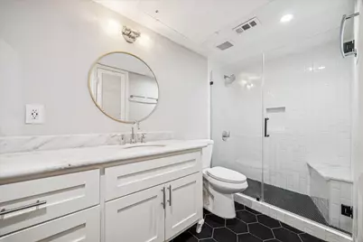 1880 White Oak Drive #134, Houston, TX 77009 - Photo 8